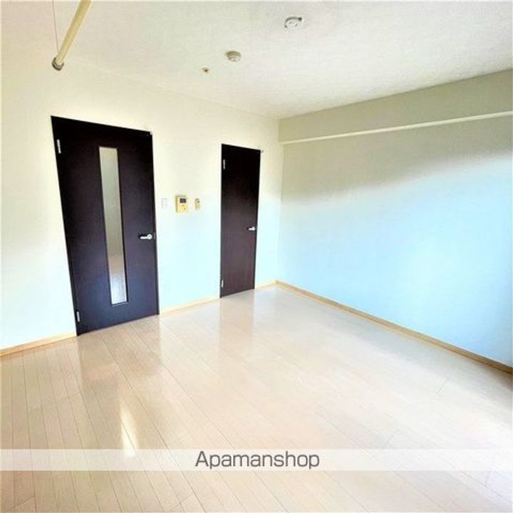 ヴィアーレ勾当台Ⅱの内装