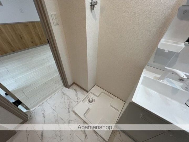 エコノ高松の内装