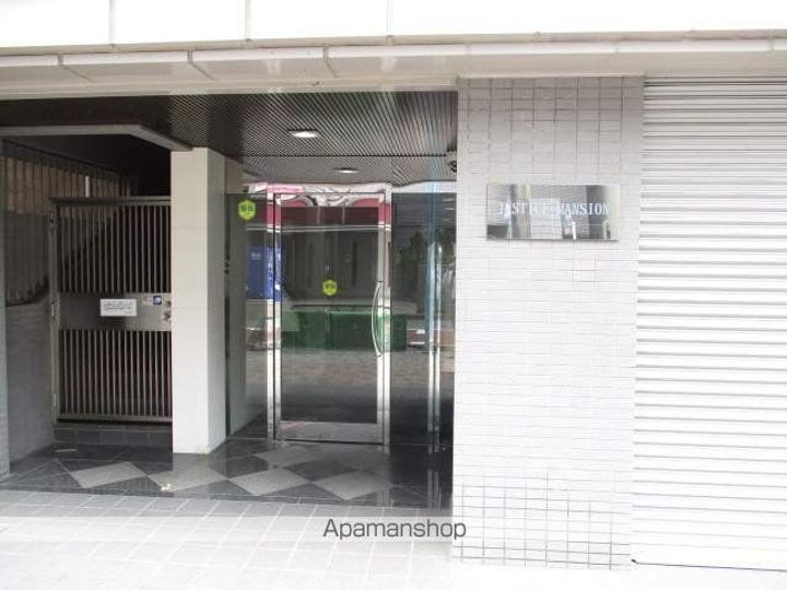 東京都杉並区高円寺南4丁目の賃貸マンションの外観