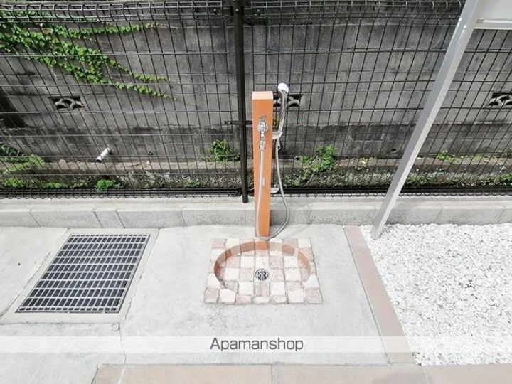アイナのその他画像