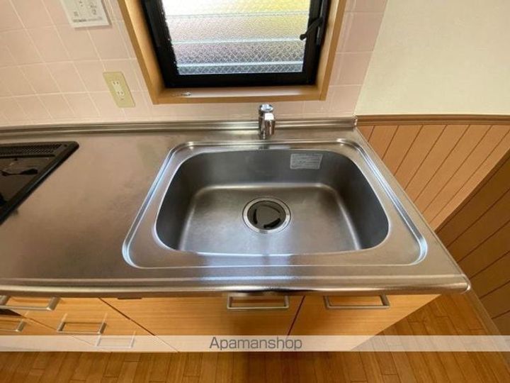 香川県高松市東山崎町の賃貸マンションの内装