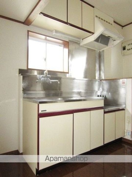 長野県長野市吉田5丁目の賃貸アパートのキッチン