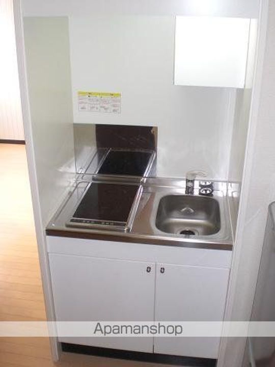 福岡県福岡市博多区吉塚1丁目の賃貸アパートのキッチン