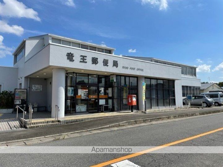 滋賀県蒲生郡竜王町大字薬師(一戸建)の賃貸物件戸建ての周辺