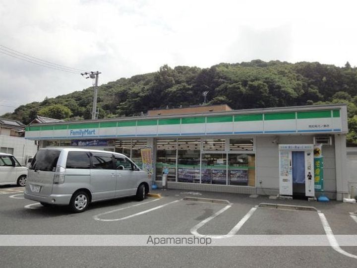 スカットハイツの周辺