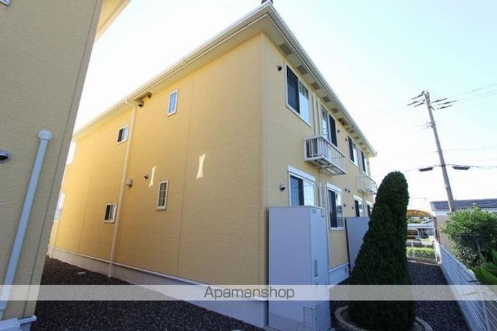 香川県高松市木太町の賃貸アパートの外観