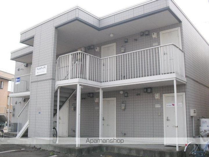 アルカディアⅡ202の外観