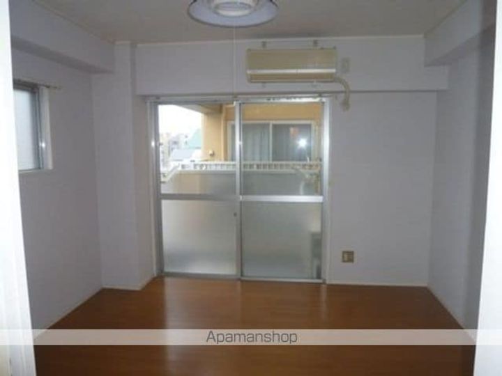 クレール305の居間