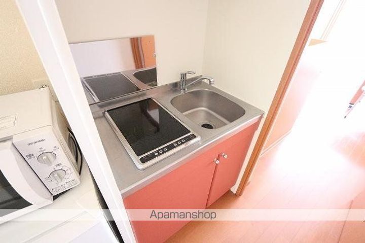 レオパレスすずな101のキッチン