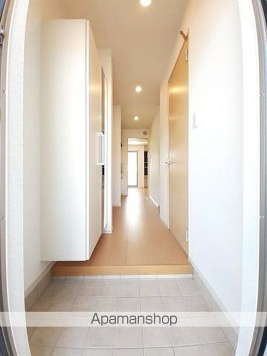 アルフローラ Bの玄関