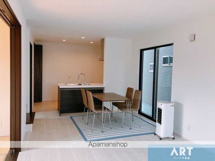 愛媛県松山市鴨川3丁目(一戸建)の賃貸物件の居間