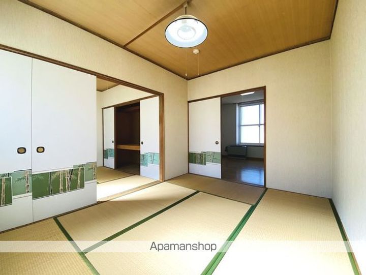 ロピアナカムラ3の内装