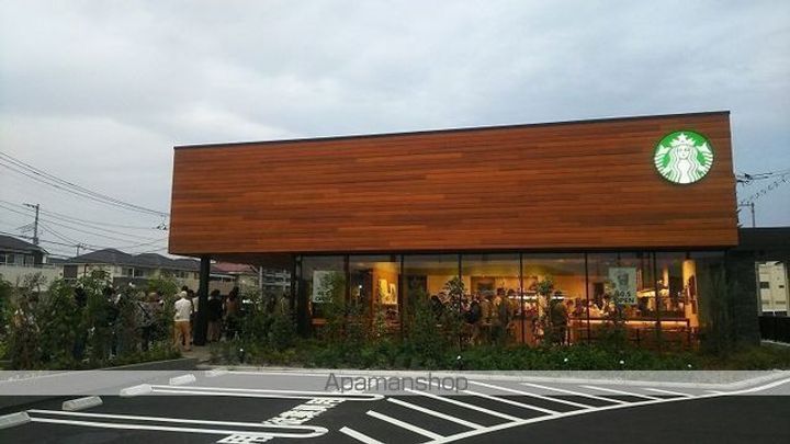 オークリーフ三郷 A棟の周辺