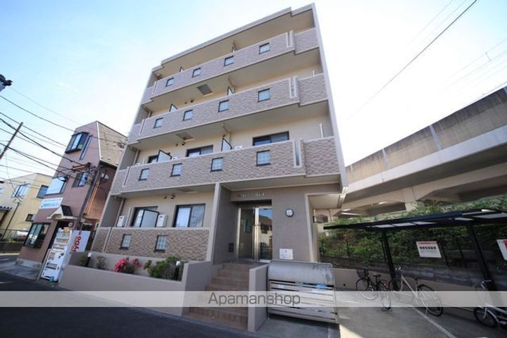 エクセレンス・AYA202の外観