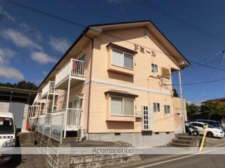 ドミール105の外観