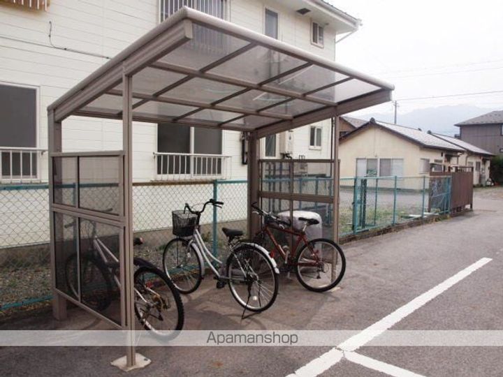 長野県伊那市日影の賃貸アパートの周辺