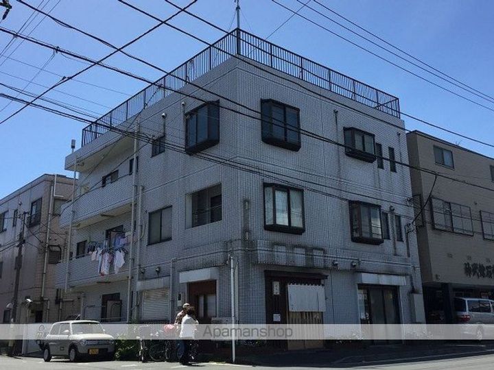 ブルーウェーブ203の外観