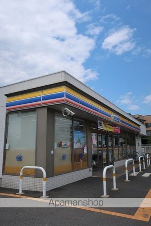 LA VERITA薬園台の周辺