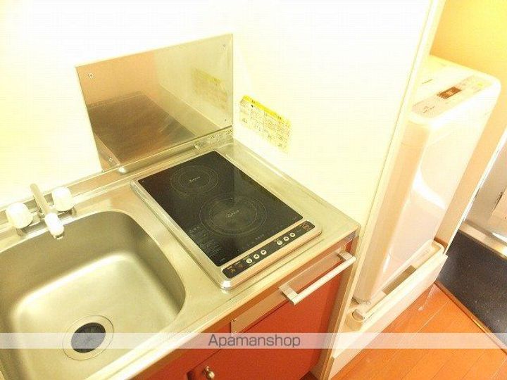レオパレスさつき104のキッチン