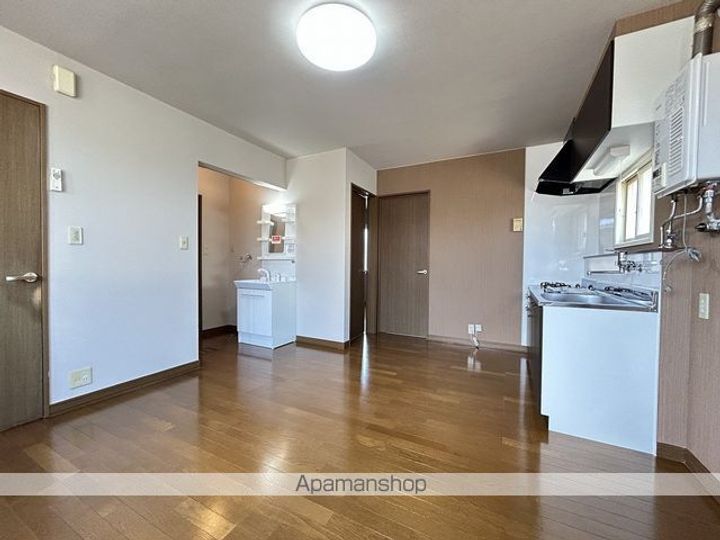 サンライフ亀田港Ⅰ202の内装