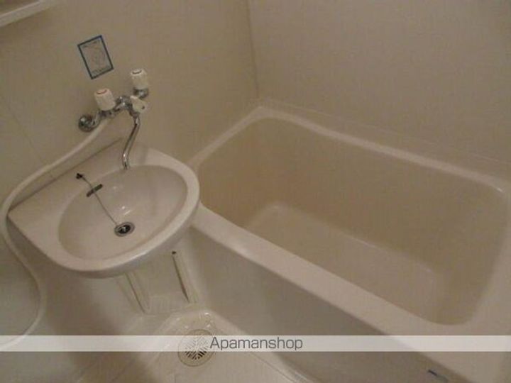 REVEKANEKA302の風呂