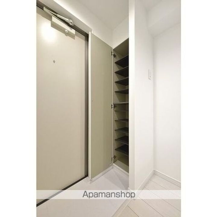 コンフォート上高畑(コンフォートカミタカバタ)の玄関