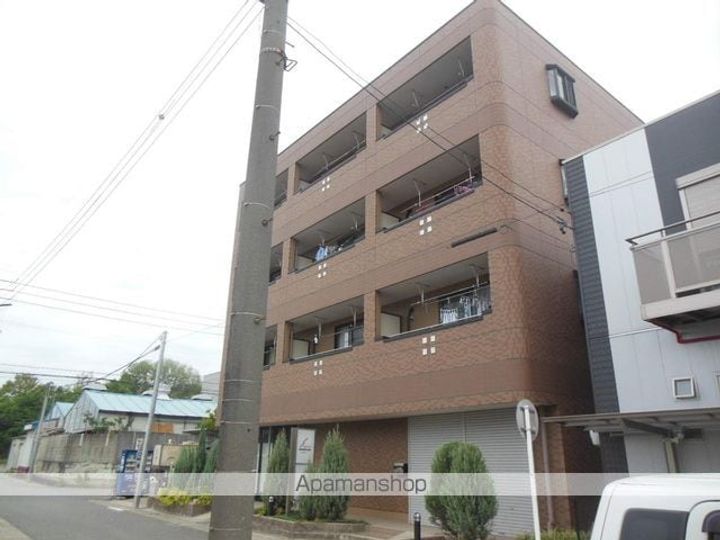 愛知県名古屋市西区歌里町の賃貸マンションの外観