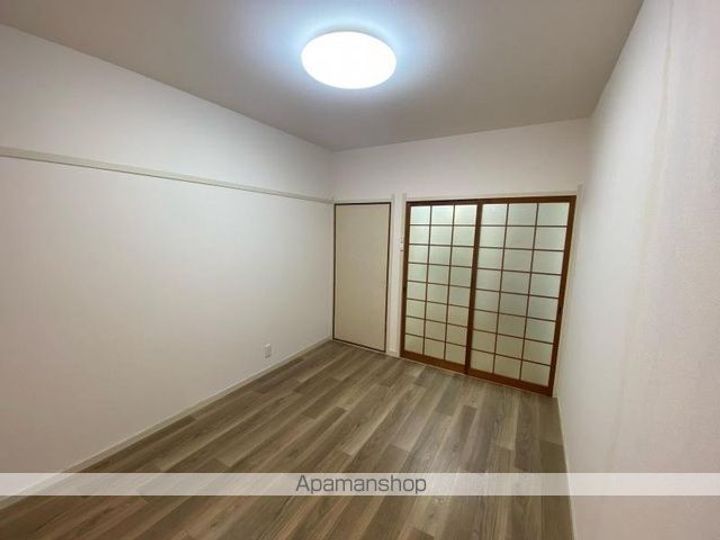 香川県高松市多賀町3丁目の賃貸マンションの内装