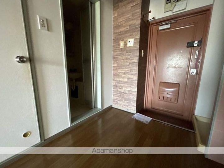 平和マンション上杉302の内装