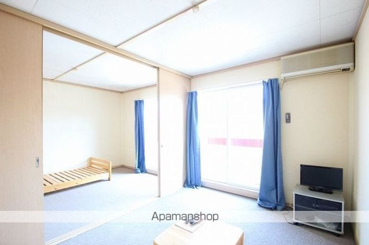 レオパレスKOYAMAの内装