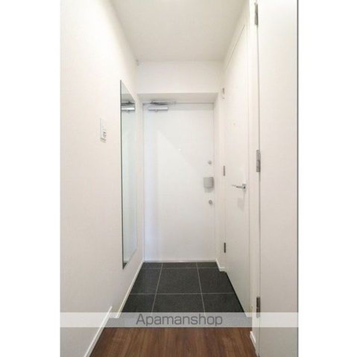 東京都練馬区中村3丁目の賃貸マンションの玄関