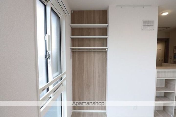 プア メリアの内装