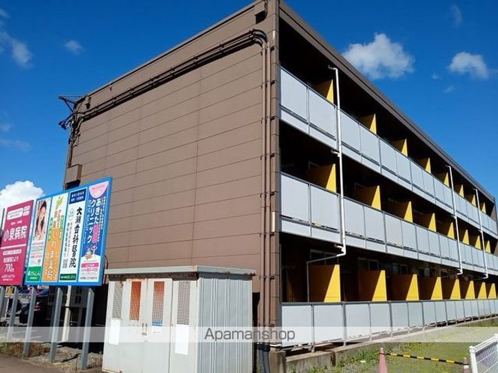レオパレスモナミ301の外観