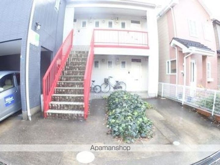 クレセント紫竹山101の外観