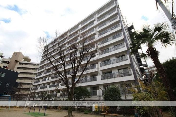 豊中グランドハイツの外観