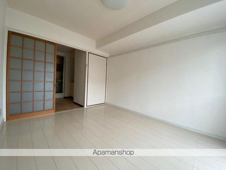 香川県高松市浜ノ町の賃貸マンションの内装