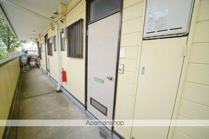 マルマツハイツ A棟102の外観