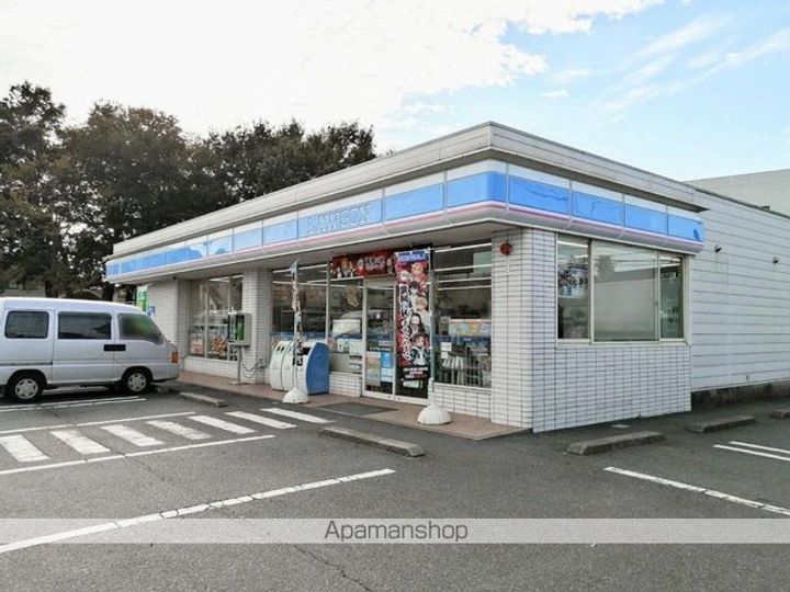 レオパレススプリングBの周辺