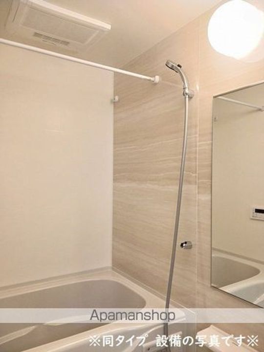 フォレストソレイユⅧの風呂