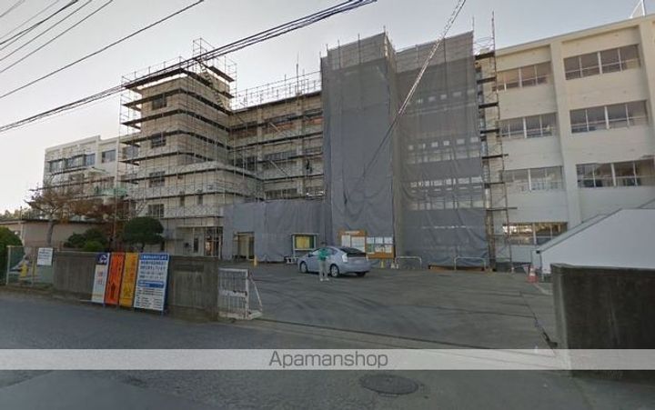 クレイノアークハイムⅢの周辺
