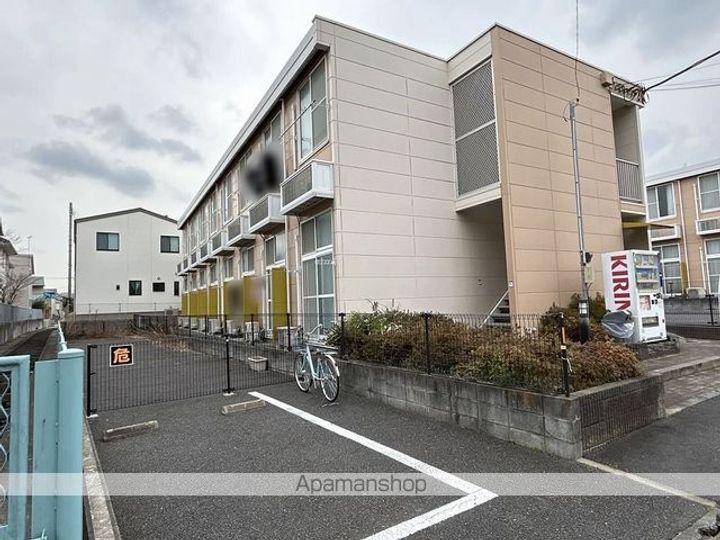 レオパレスAKANEの外観