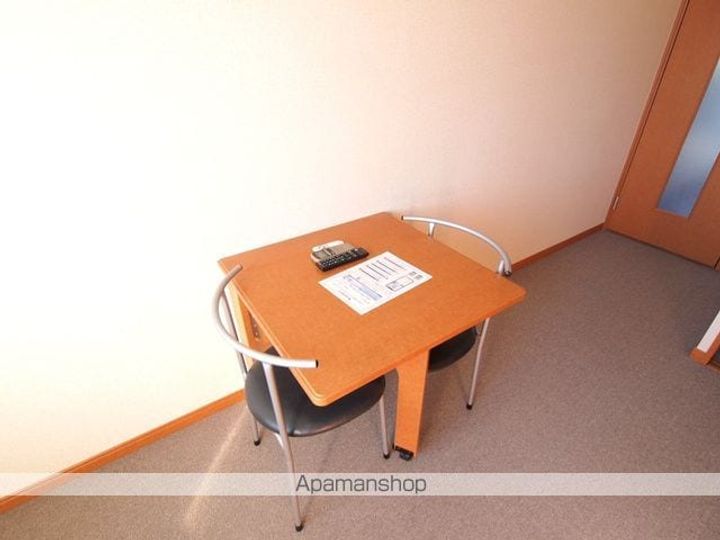 レオパレスCHEVAL103の内装