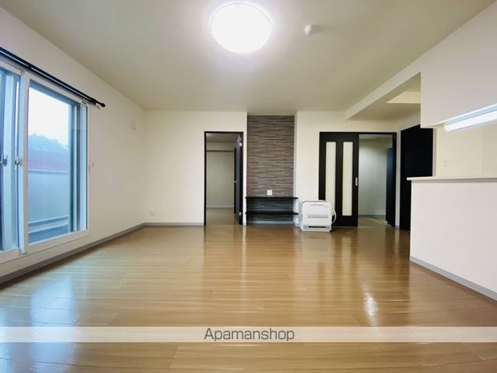 クレールマンション湯川の内装