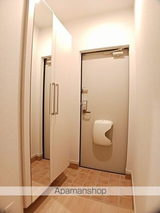 シーサイド・カーサの玄関