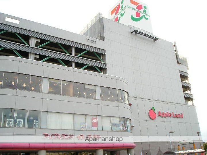 グラース関102の周辺