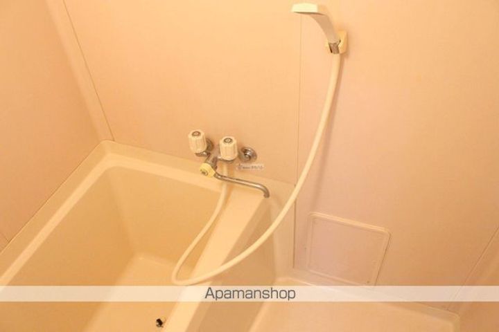 広島県尾道市栗原東2丁目の賃貸アパートの風呂