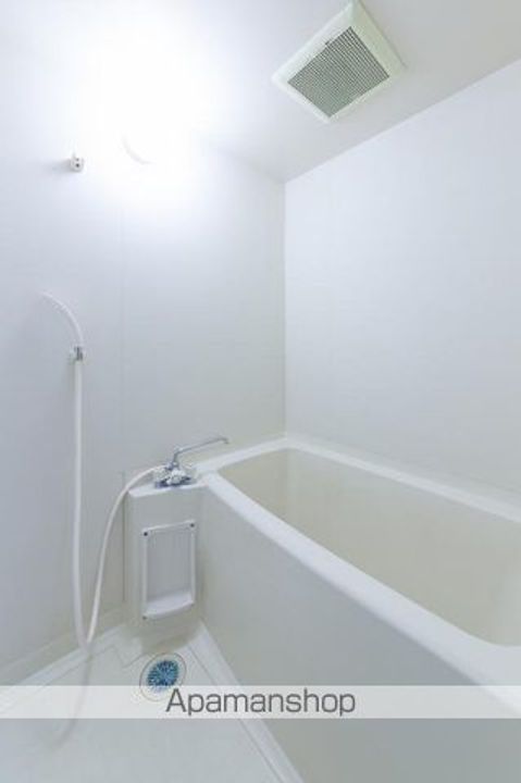 ドマーニ太田101の風呂