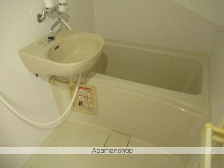 パークサイド室小路104の風呂