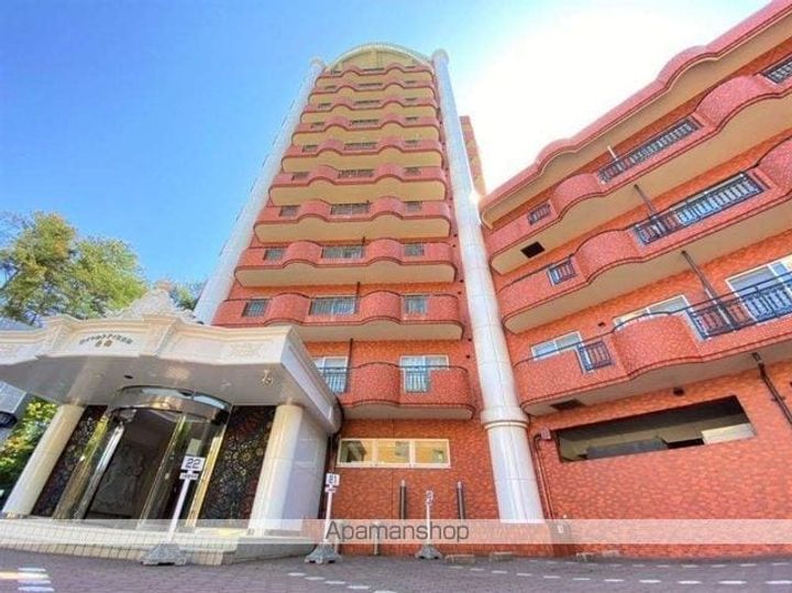 ロイヤルシティ弐番館青柳の外観