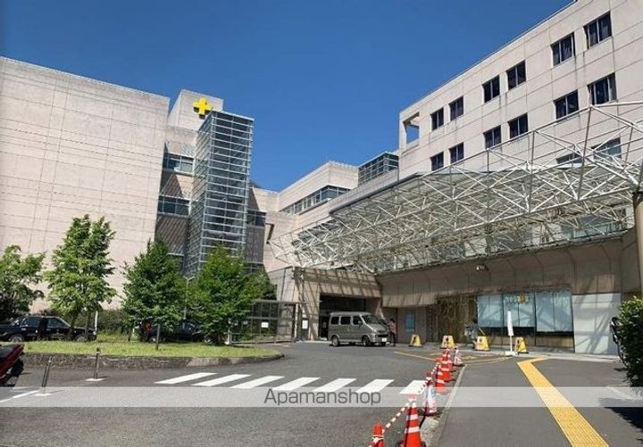 ファミーユ第2前川ビルの周辺